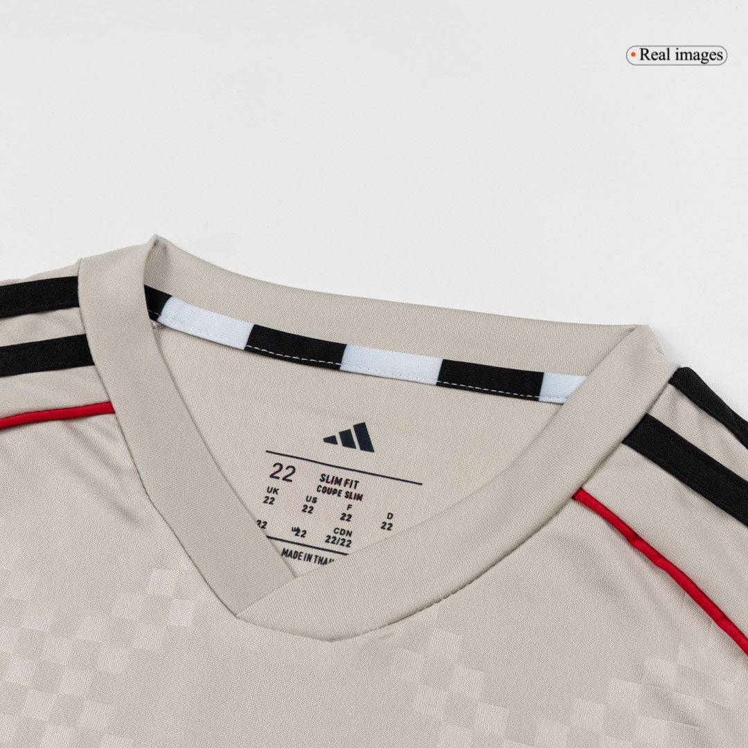 Lisbonne Extérieur Maillot Kit 2025/26 Junior Beige