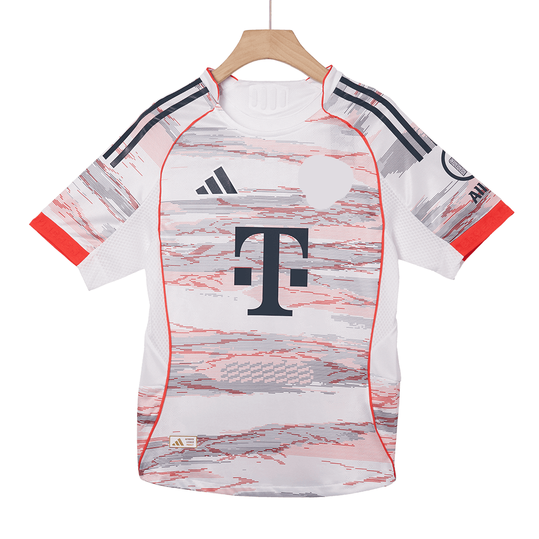 UPAMECANO #2 Munich Extérieur Maillot 2025/26 Blanc Authentique