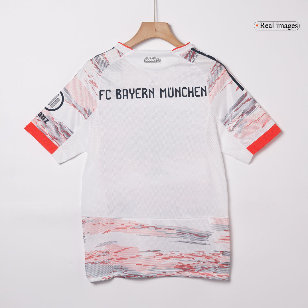 MÜLLER Speciaal #25 München Uitshirt 2025/26 Wit Speler