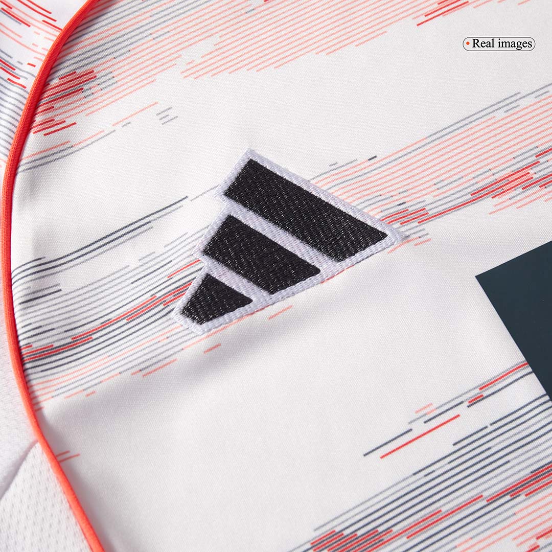 Munich Extérieur Maillot Kit 2025/26 Blanc