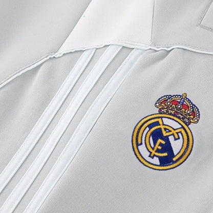 Real Madrid Veste de Football Kit 2025/26 Gris