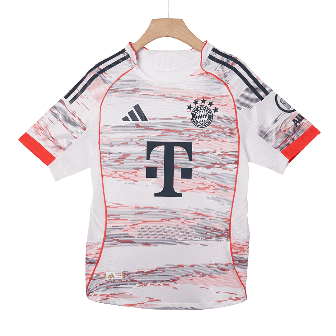 UPAMECANO #2 Munich Extérieur Maillot 2025/26 Blanc Joueur