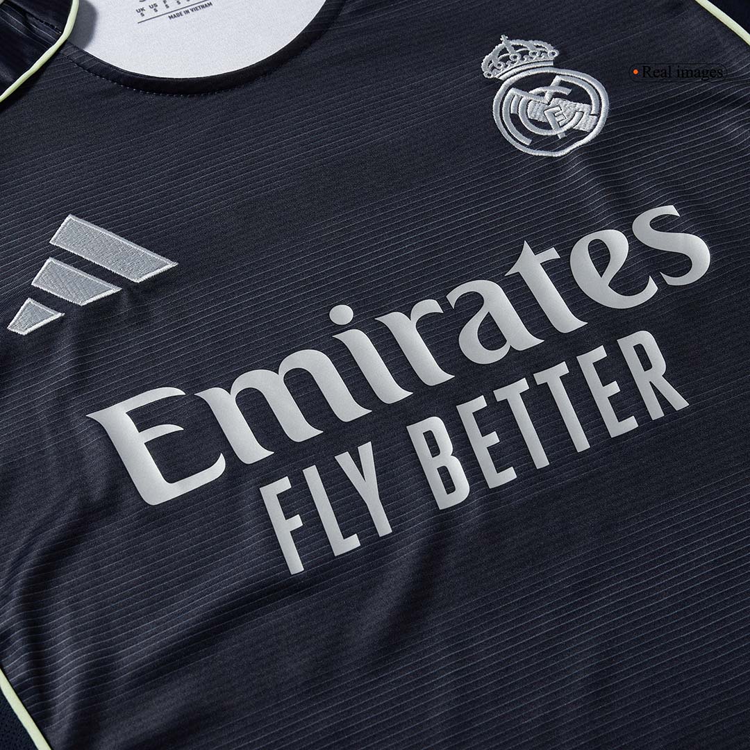 ARDA GÜLER #15 Real Madrid Extérieur Maillot 2025/26 Bleu marine - Super