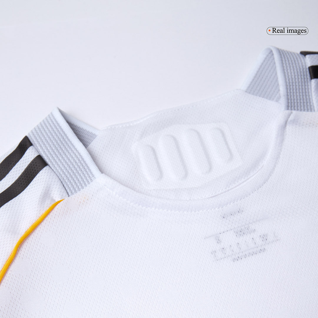 MBAPPÉ #10 Real Madrid Domicile Maillot 2025/26 Authentique